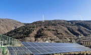 汶马高速公路分布式光储项目投入使用