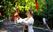“六月六”朝山会开启 眉山丹棱开通城区至老峨山旅游专线