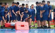 四川省森林消防总队特勤大队为班长骨干传授水域救援技术