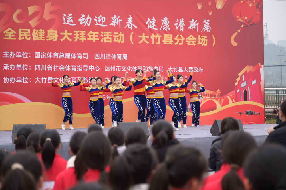 活动现场（陈阵锋 摄）