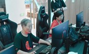 爷爷奶奶打野团上线，成都青羊银发电竞队火了