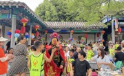 川剧变脸+水枪大战 绵阳北川萌娃玩转“川韵六一”