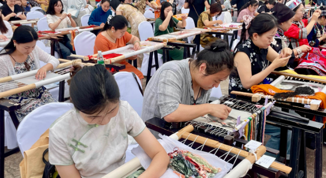 针荟蓉城 第九届中国成都国际非物质文化遗产节安靖国际刺绣艺术周启幕