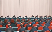 习近平：全面贯彻新时代党的治藏方略 努力建设团结富裕文明和谐美丽的社会主义现代化新西藏