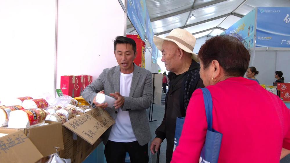 参展商推荐口感酥脆的中子月饼