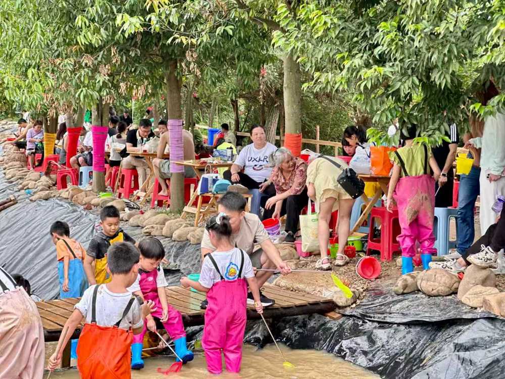 mmexport1760063080375