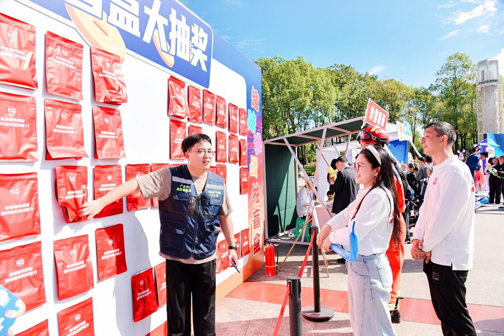 39245DF88FF2EFD131E1EC0212F18F0E 39245DF88FF2EFD131E1EC0212F18F0E