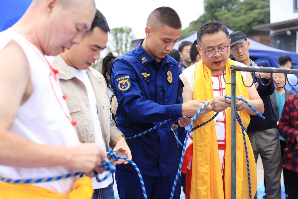 微信图片_20251014203615_141_113 微信图片_20251014203615_141_113