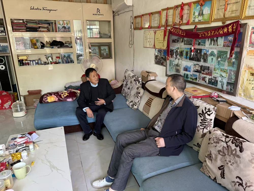 60d5386ed59628dd9c6dc0d578256180