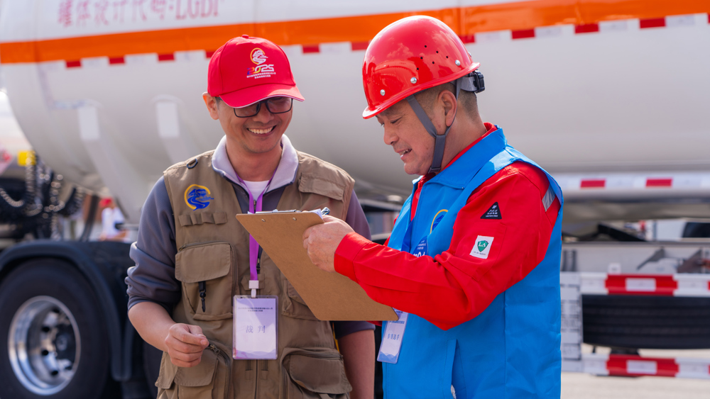 0e7617762869d94647ffc504631c025d