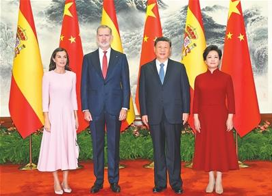 习近平会见西班牙国王费利佩六世