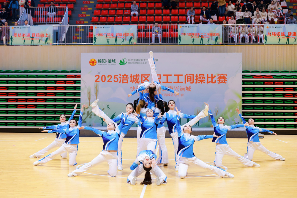 99239fd8402cedf4dff99ad65410d4a