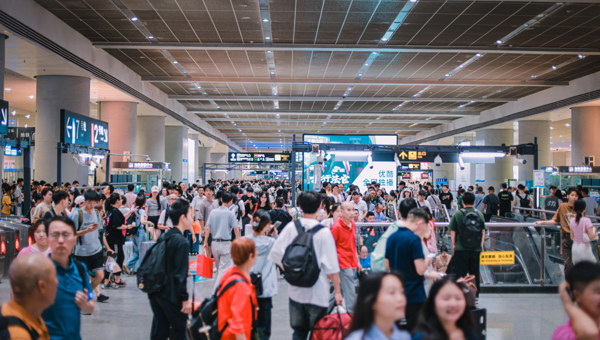 成都轨道交通线网运营里程突破750公里，如何赋能城市高质量发展？