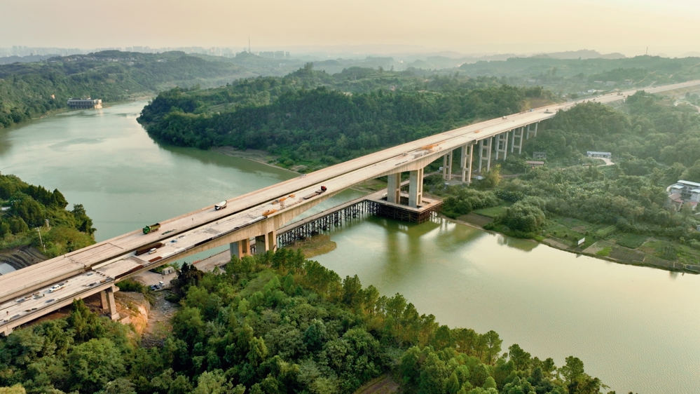 10月+杨柳滩沱江特大桥1