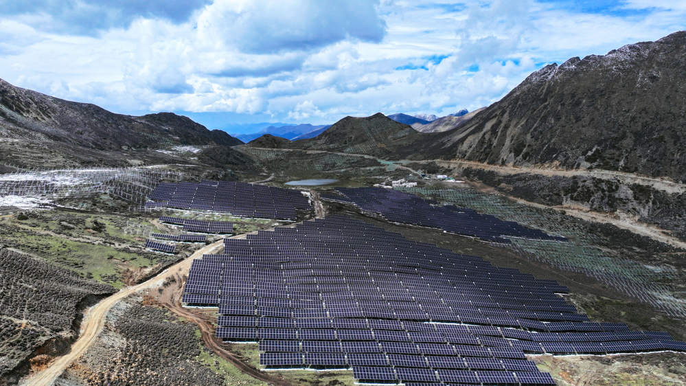 航拍茶布朗光伏电站施工场区