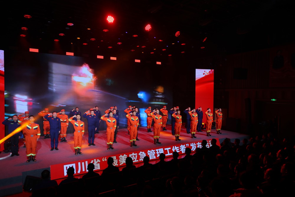 8aac5e5a532da9068bcc01f39ff025cb