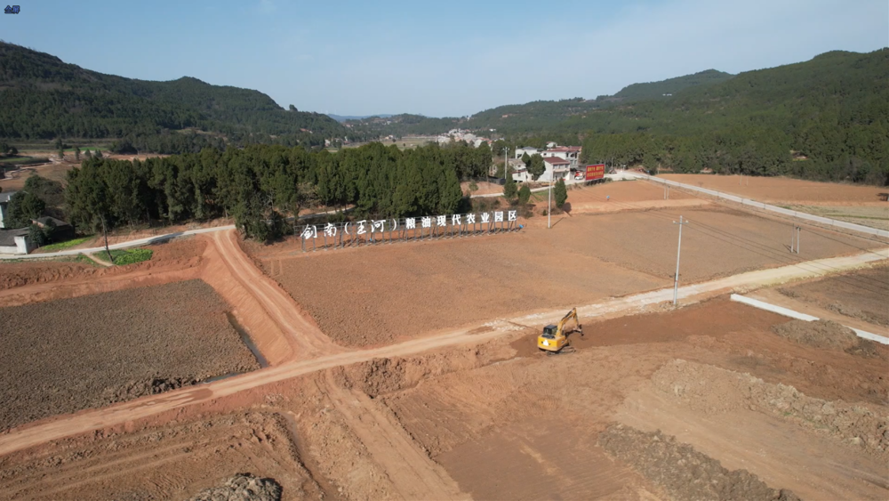 &nbsp; &nbsp; &nbsp; &nbsp; &nbsp; &nbsp; &nbsp; &nbsp; &nbsp; &nbsp; &nbsp; &nbsp; &nbsp; &nbsp; &nbsp; &nbsp; &nbsp; &nbsp; &nbsp; &nbsp; &nbsp; &nbsp; &nbsp; &nbsp; (项目建设现场)