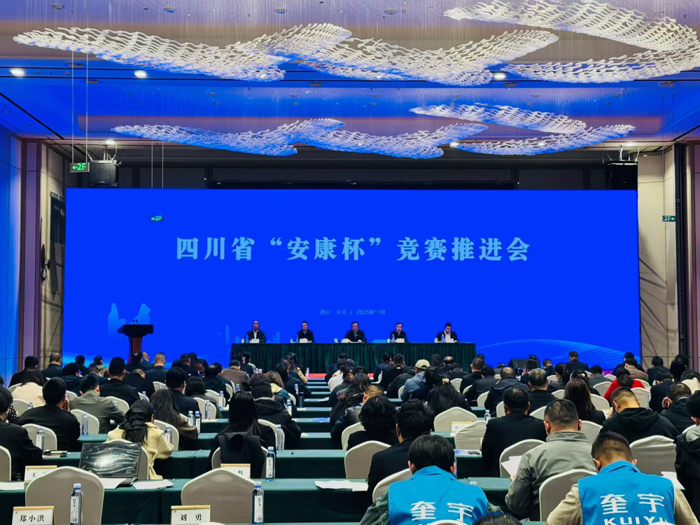 97BF349B3F4E086066E37E6DBEF2E17B