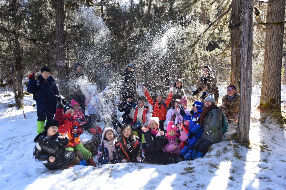 孩子们在王朗冰雪世界体验研学的快乐