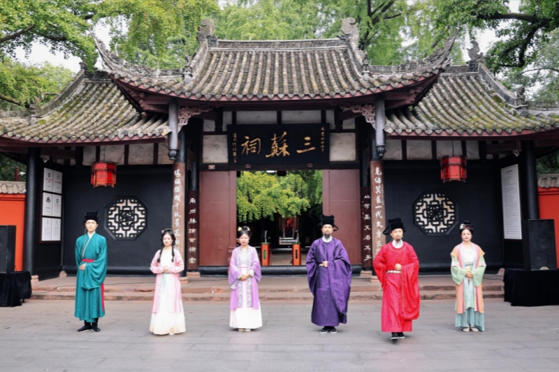 资料图：三苏祠开门仪式