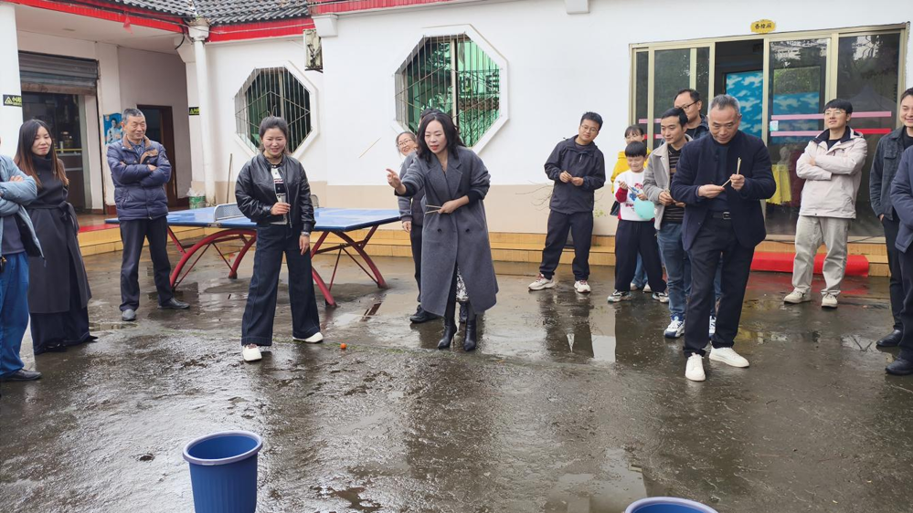 &nbsp; &nbsp; &nbsp; &nbsp;