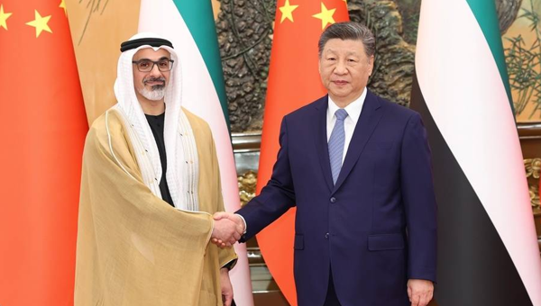 习近平会见阿联酋阿布扎比王储哈立德