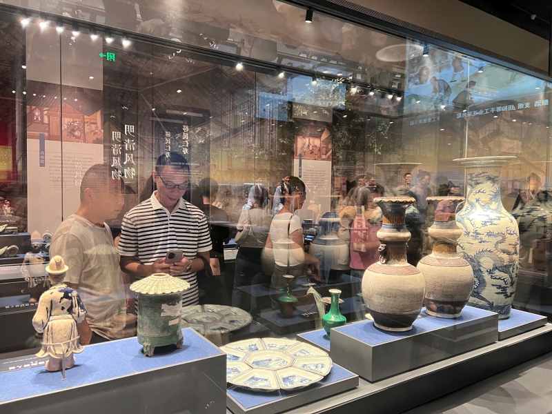 仁寿博物馆展示的出土文物