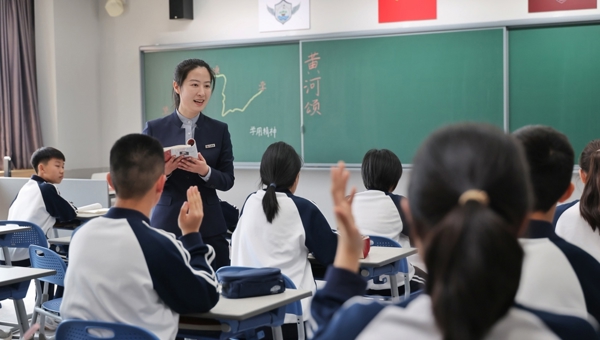 一见·总书记为何高度重视基础教育
