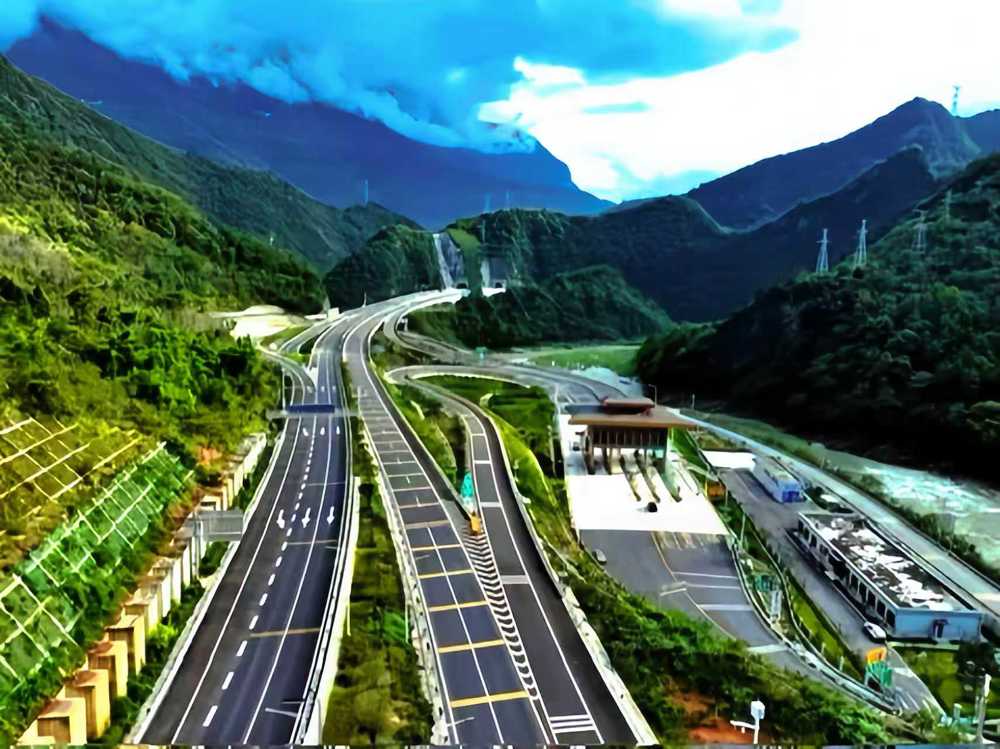 九绵高速北川段（桂溪出口）