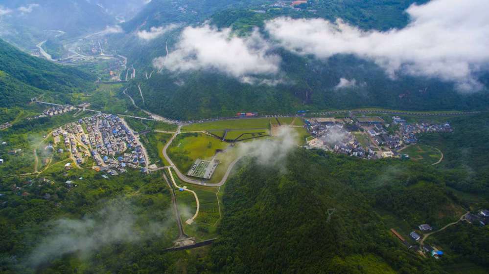 北川交通网络四通八达、便捷惠民