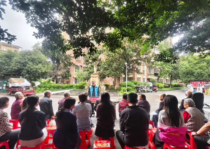 网络安全进社区 惠民宣传暖人心—县总工会开展网络安全暨政策普法宣传活动509